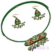 lac necklace earring set - click here for large view